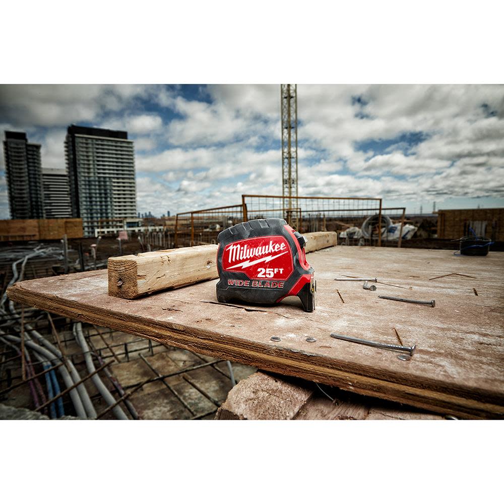 Milwaukee 5M/16Ft Wide Blade Tape Measure - Ascmtools