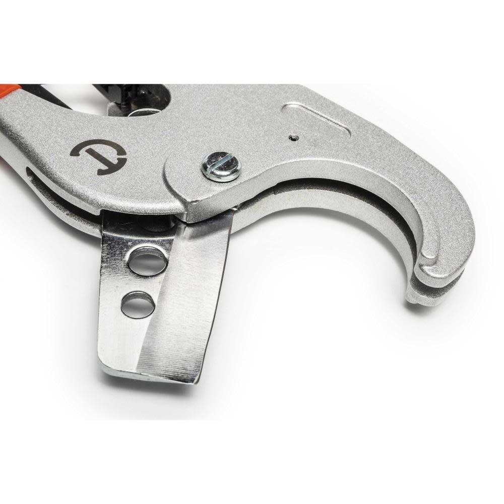 Crescent Ratcheting PVC Pipe Cutter 2 1/8″ - Ascmtools
