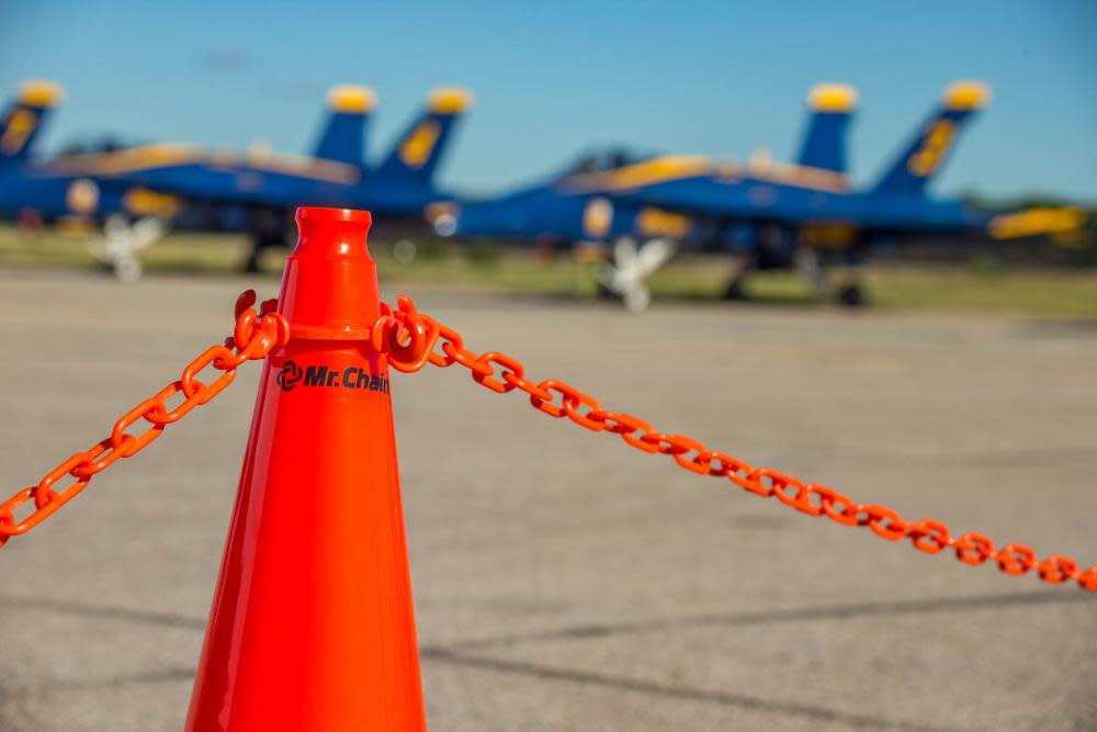 Mr Chain 28″ Orange Traffic Cone and Chain Kit - Ascmtools