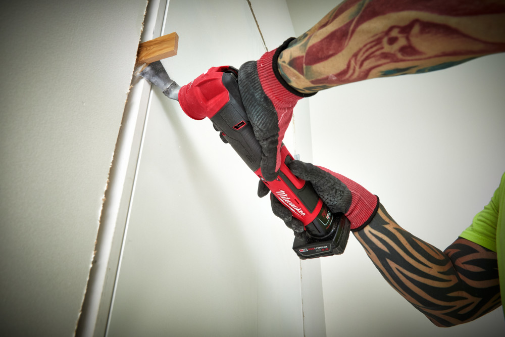 Milwaukee M12 FUEL Oscillating Multi Tool with M12 Kit - Ascmtools