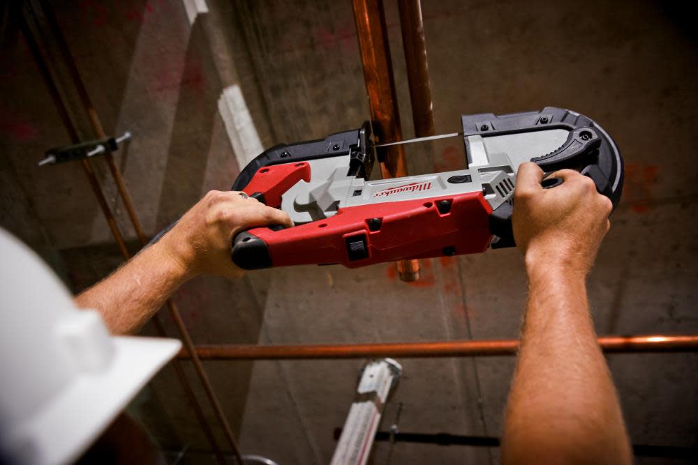 Milwaukee Deep Cut AC/DC Band Saw - Ascmtools