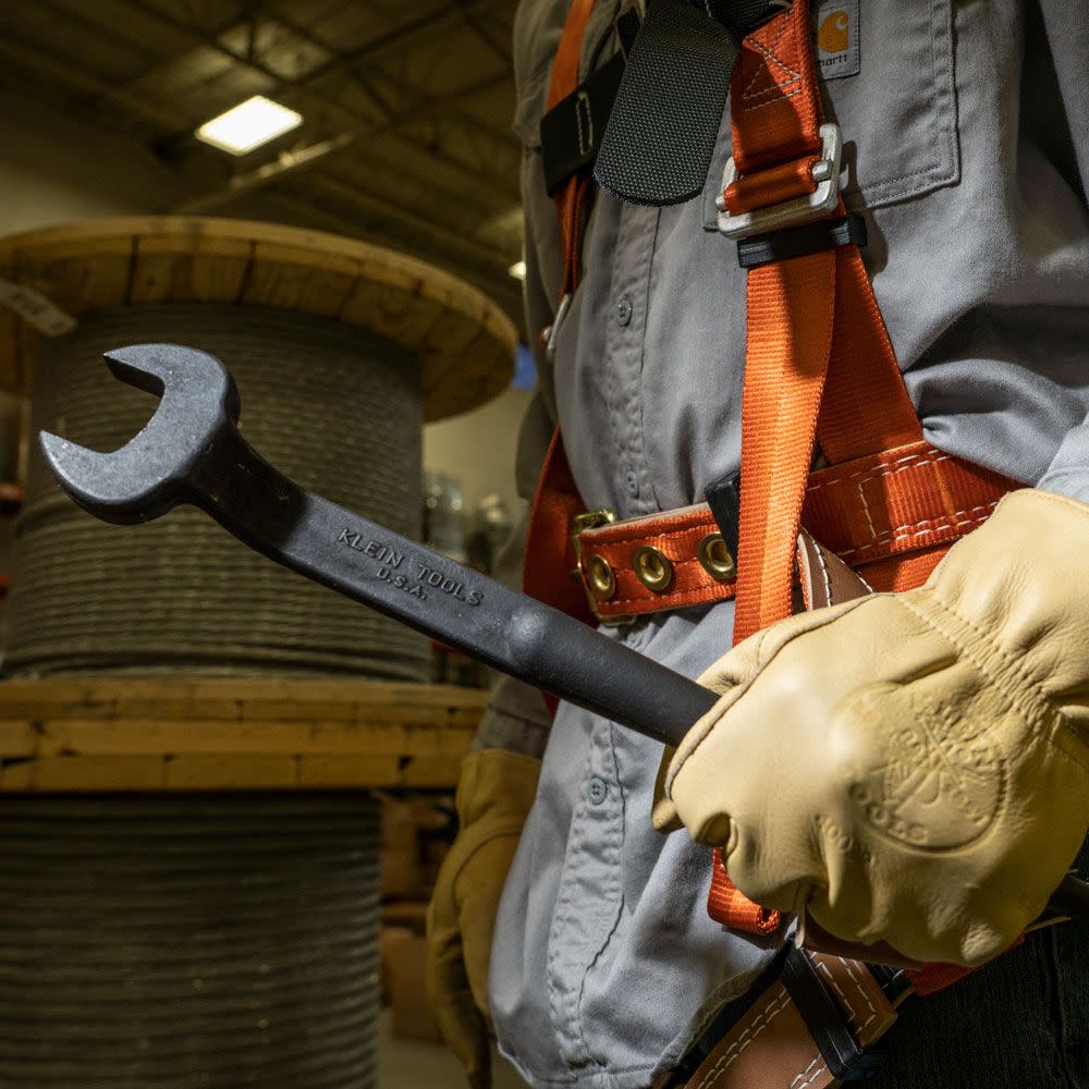 Klein Tools Spud Wrench 1-1/16″ Heavy Nut - Ascmtools