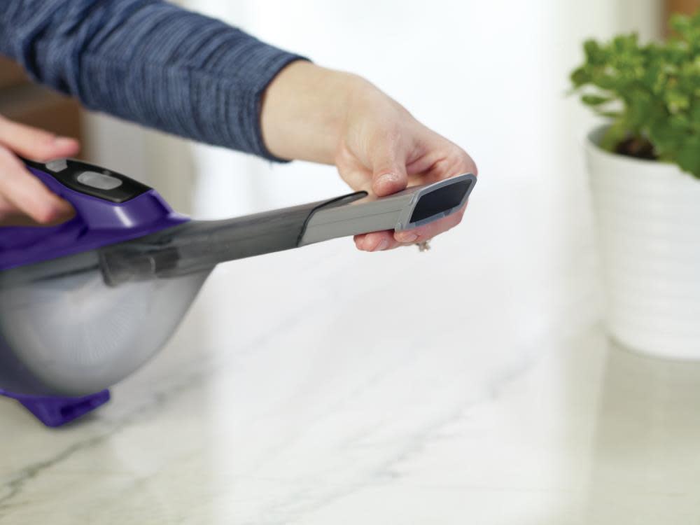 Black and Decker Lithium Hand Vac Pet Purple - Ascmtools