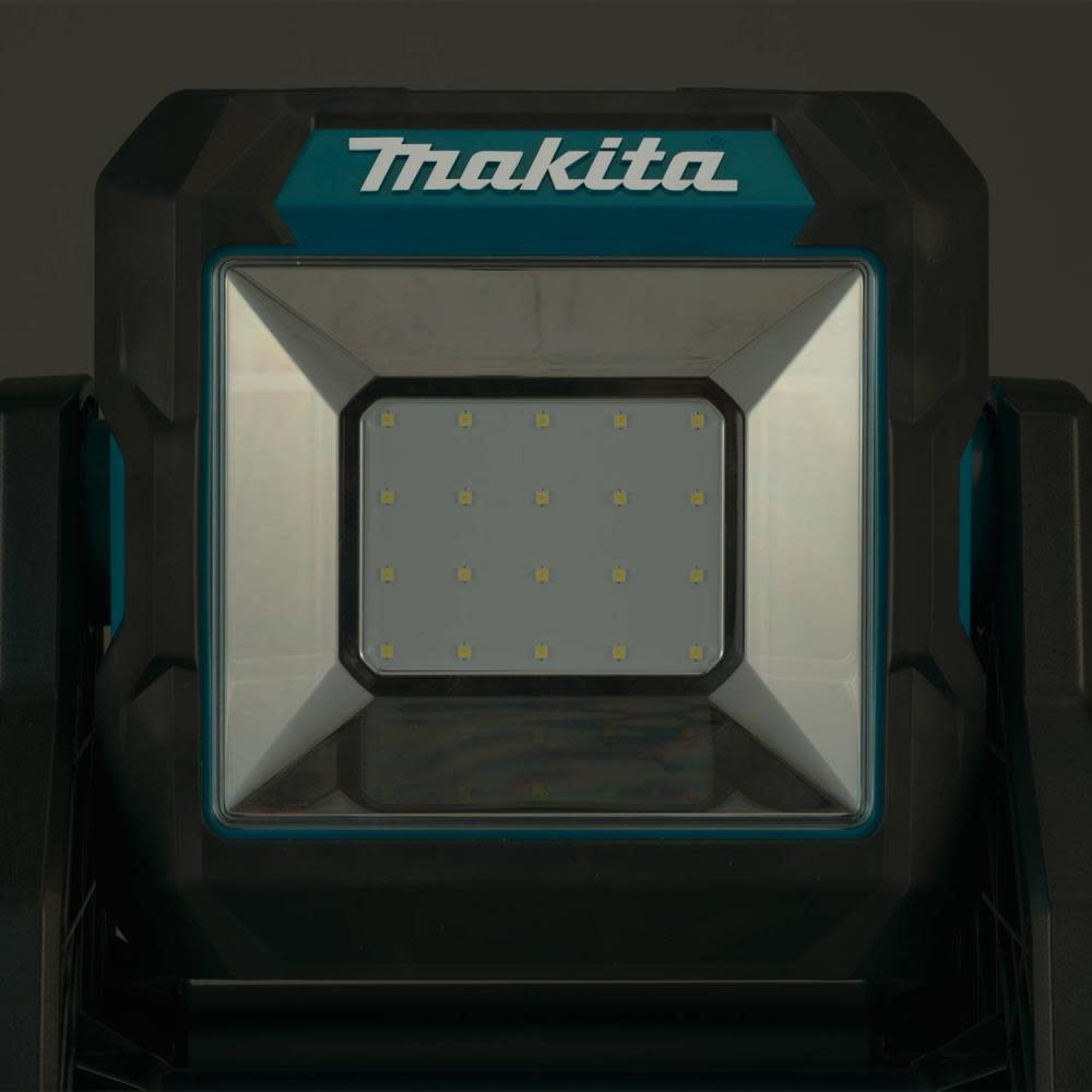 Makita 40V max XGT L.E.D. Work Light Cordless Bare Tool - Ascmtools