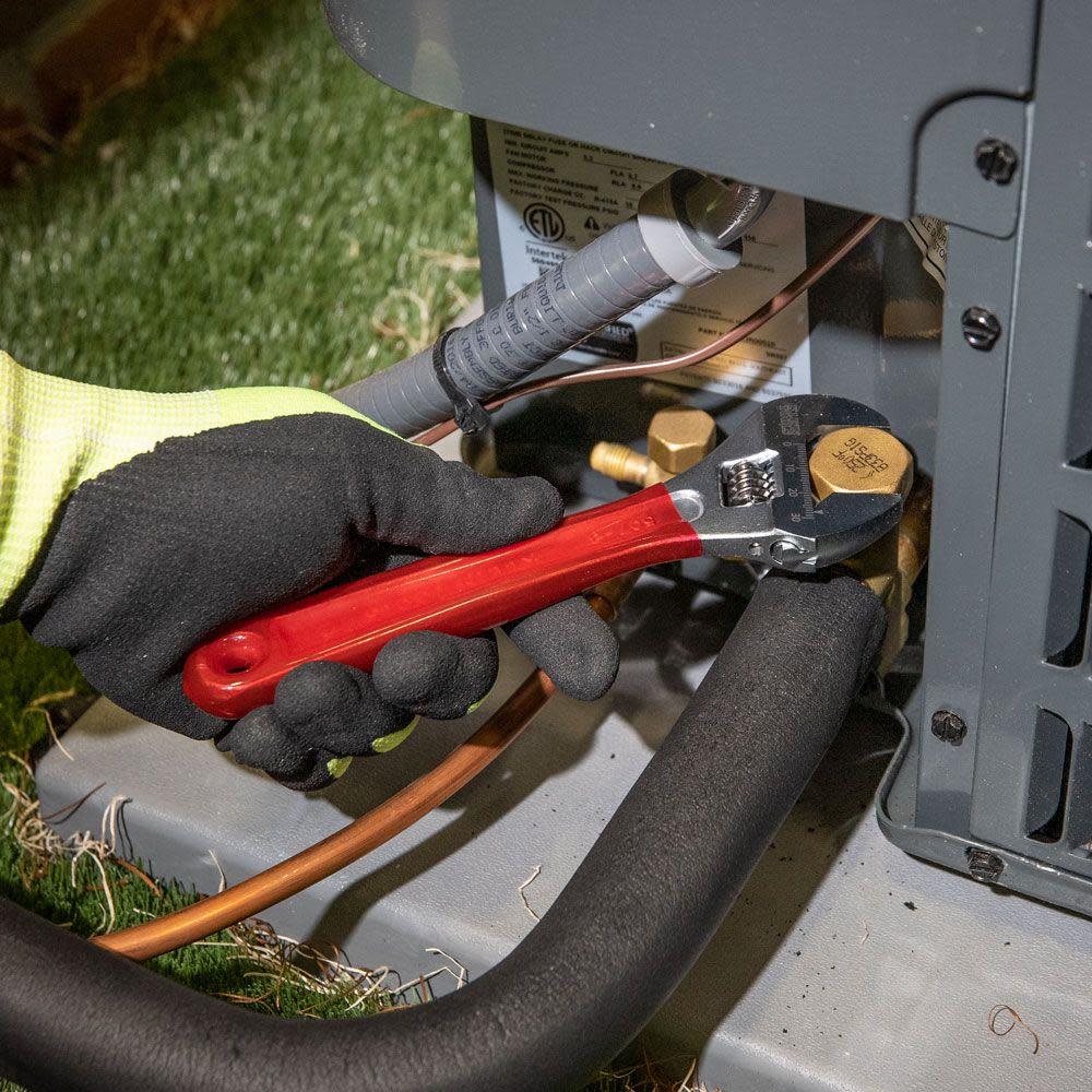 Klein Tools Adj. Wrench Extra Capacity 8-1/4″ - Ascmtools