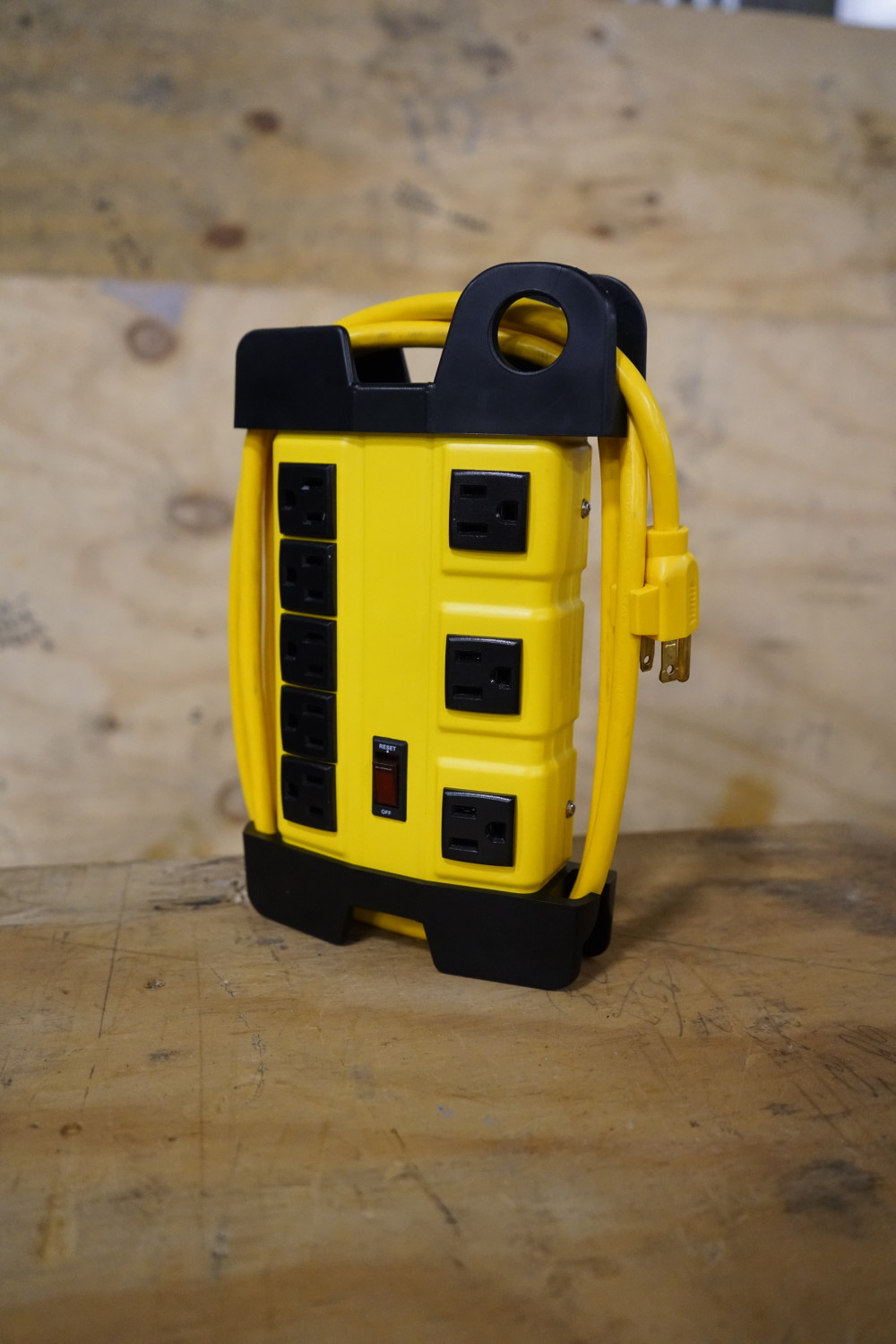 Southwire Power Strip 8 Outlet - Ascmtools