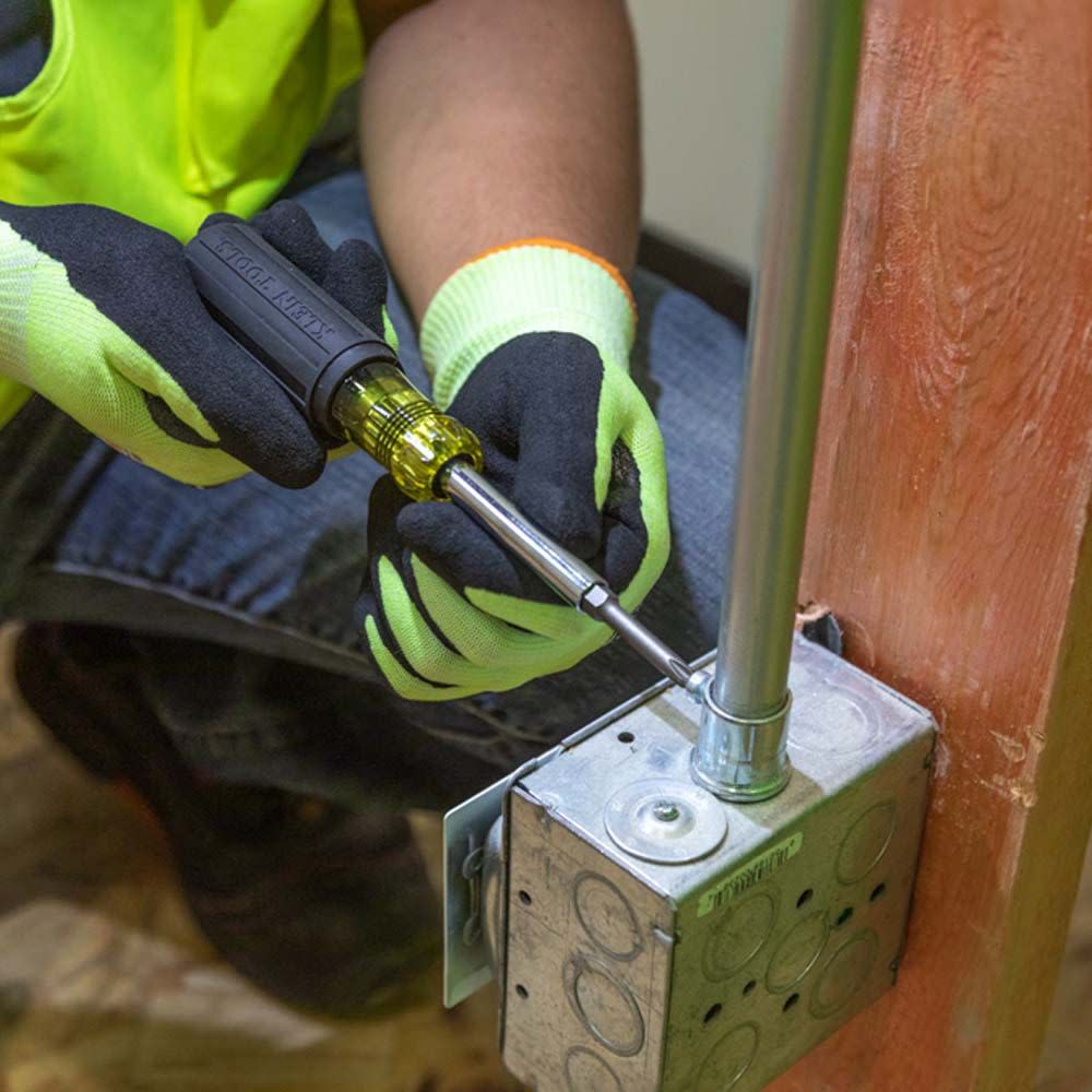 Klein Tools Multi Bit Screwdriver 9″ - Ascmtools