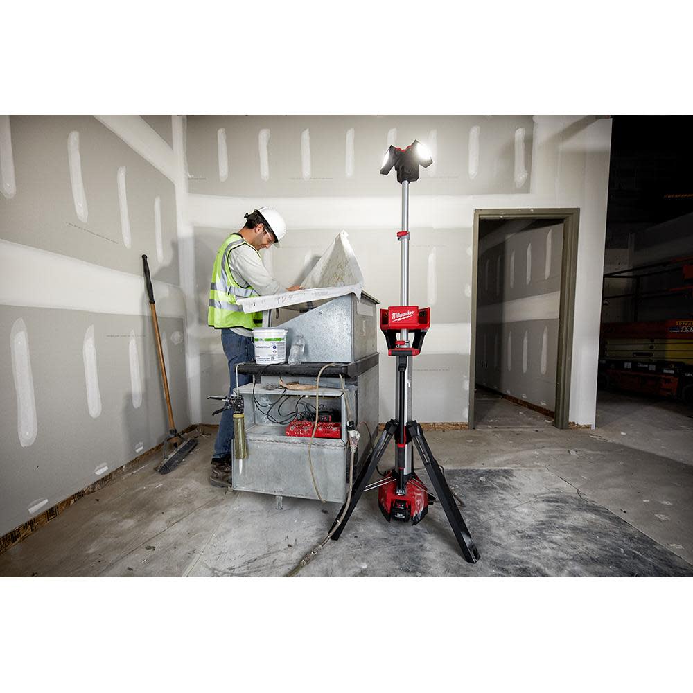 Milwaukee M18 ROCKET Tower Light/Charger Reconditioned - Ascmtools