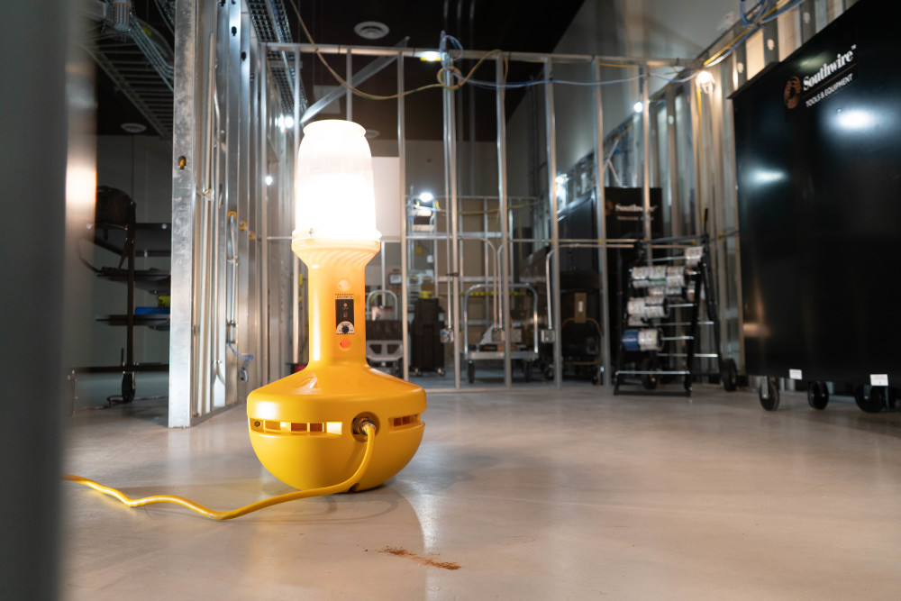 Southwire Wobblelight 8000 lumen 36″ Halogen - Ascmtools