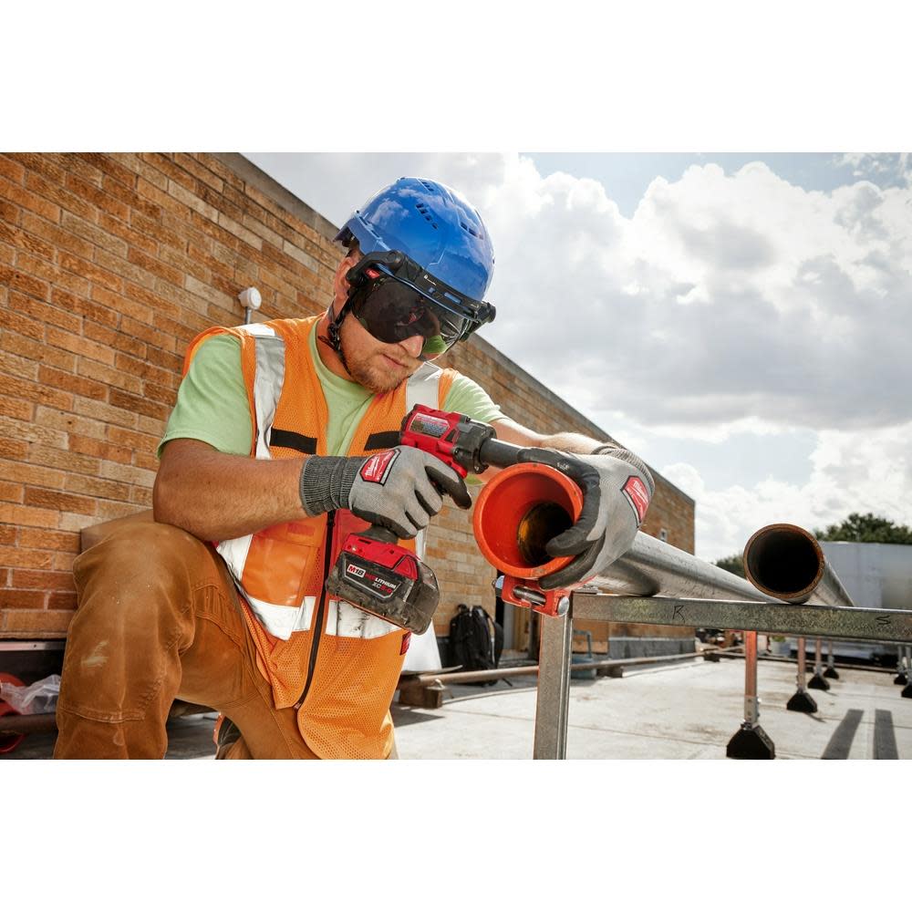 Milwaukee BOLT Eye Visor Clear Dual Coat Lens Compatible with Safety Helmets - Ascmtools