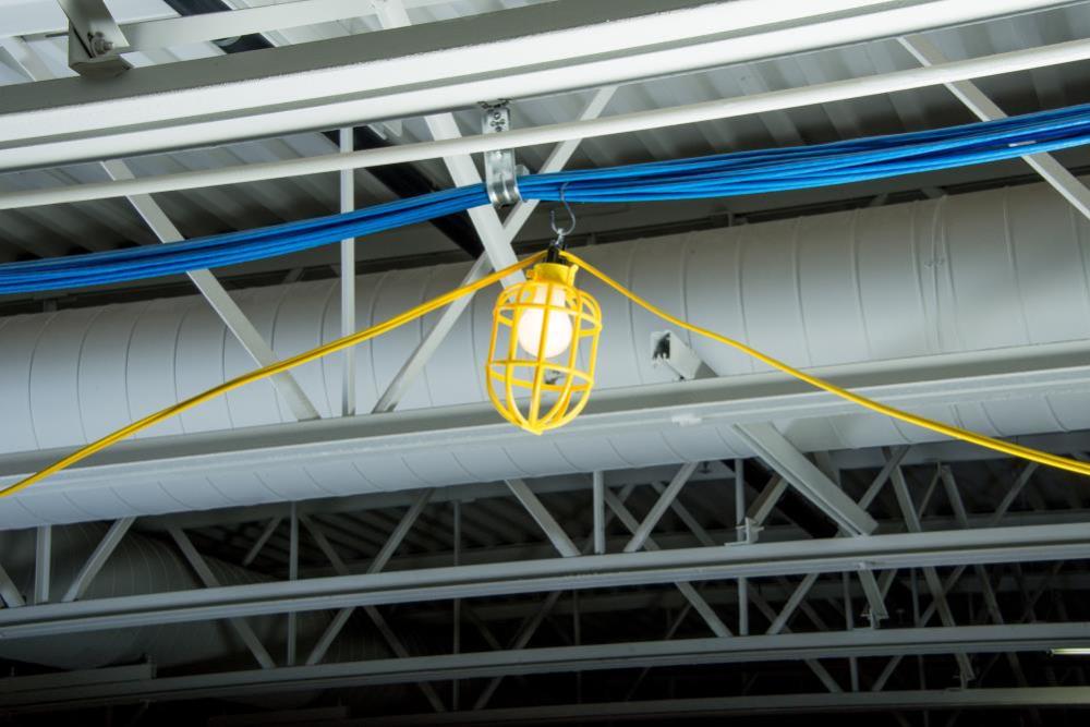 Bergen Industries 50 ft. 14/2 Flat Wire 5-Lamp Plastic Cage Temporary Light Stringer 10 ft. Centers Yellow - Ascmtools