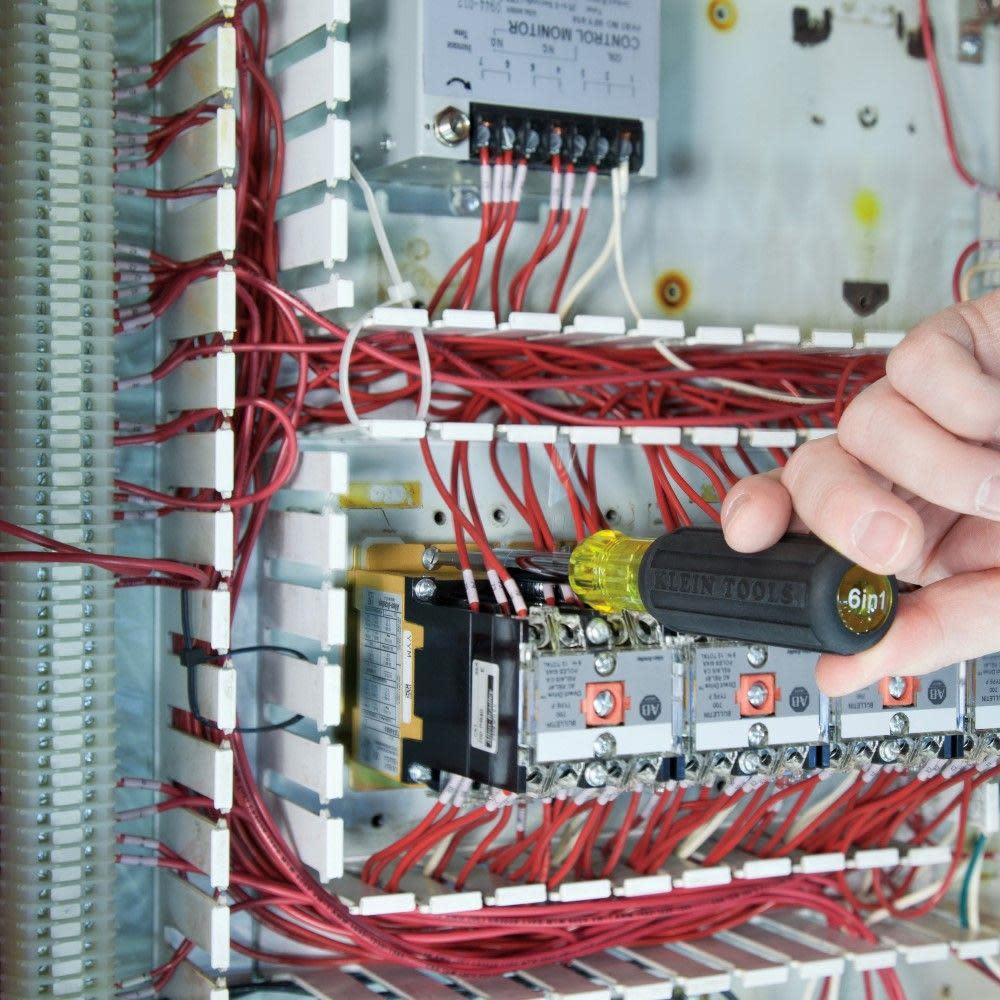 Klein Tools 6-in-1 Screwdriver/Nut Driver 9″ - Ascmtools