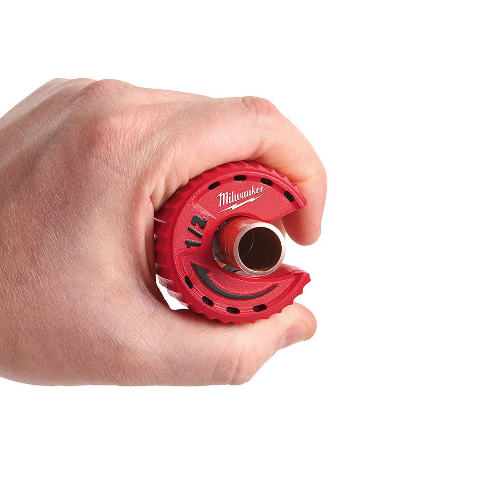 Milwaukee 1/2 in. Close Quarters Tubing Cutter - Ascmtools