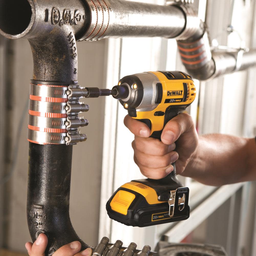 DEWALT DCF885C2 20V MAX* Lithium Ion 1/4″ Impact Driver Kit (1.5Ah) (DCF885C2) - Ascmtools