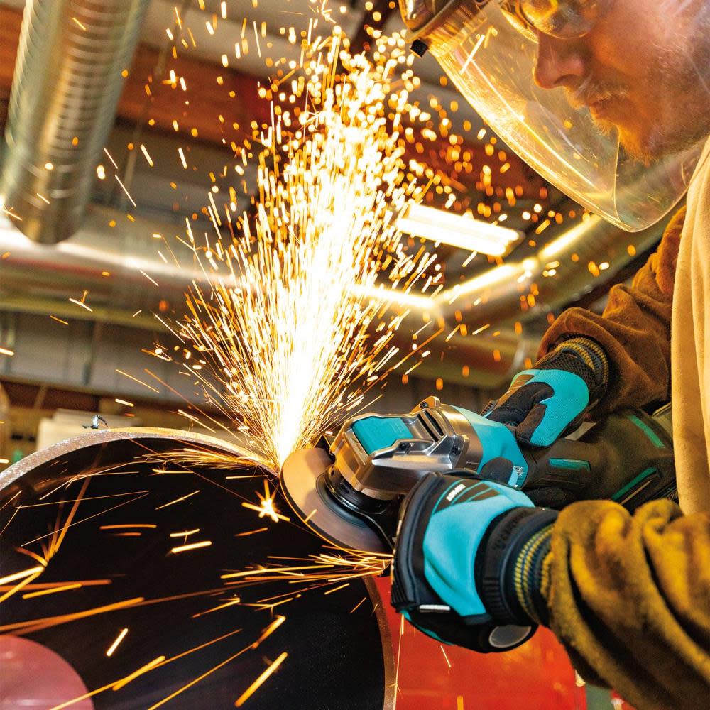 Makita 40V max XGT 5″ X LOCK Angle Grinder with Electric Brake Bare Tool - Ascmtools