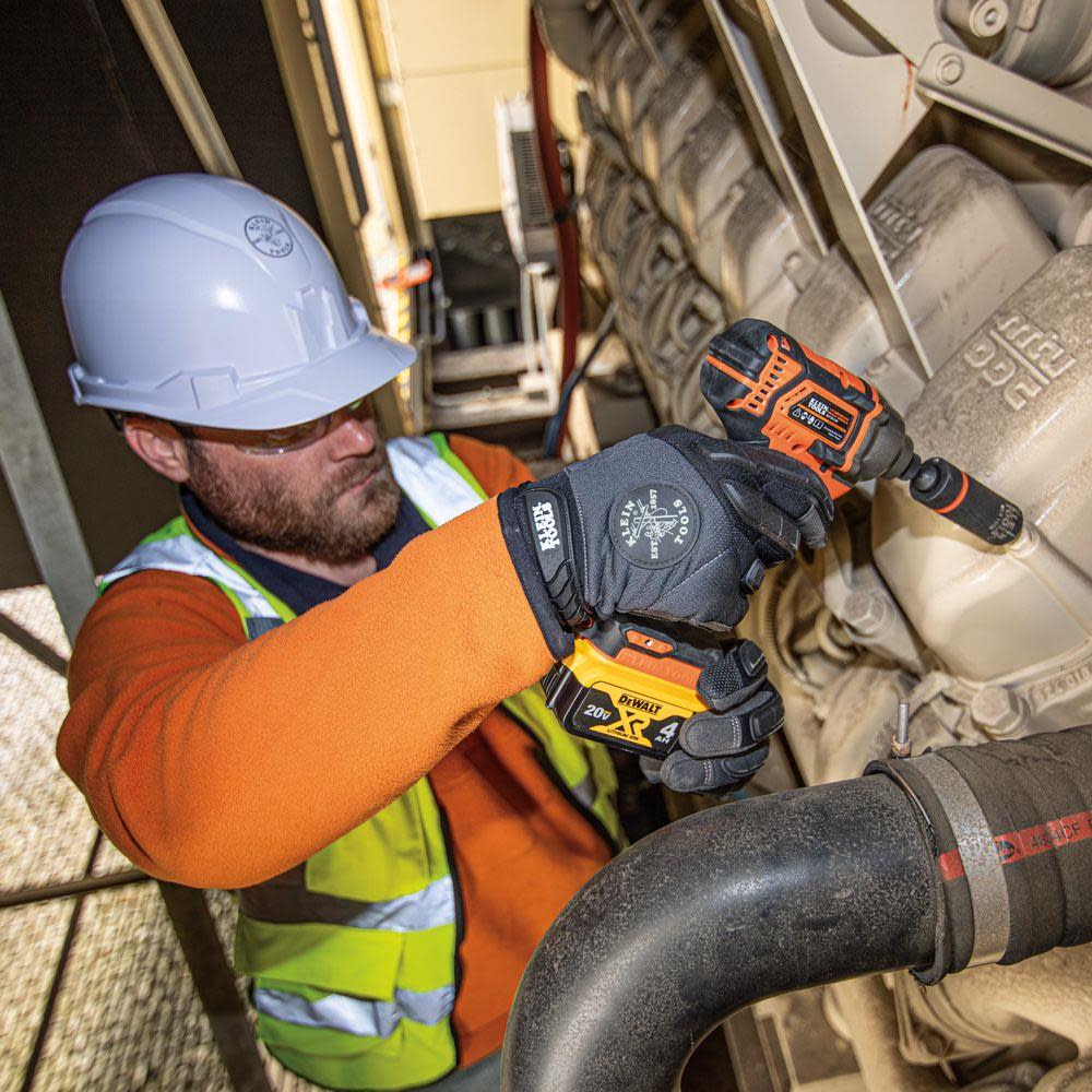 Klein Tools 2-in-1 Socket 1 1/8″ X 15/16″ 6 Pt - Ascmtools