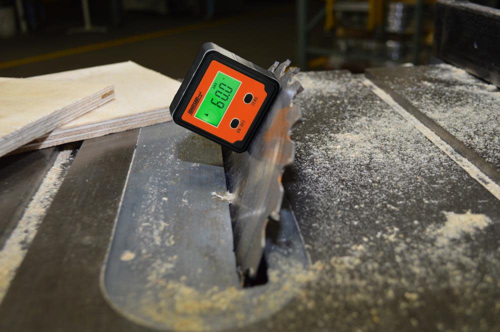 Johnson Level Magnetic Digital Angle Locator - Ascmtools