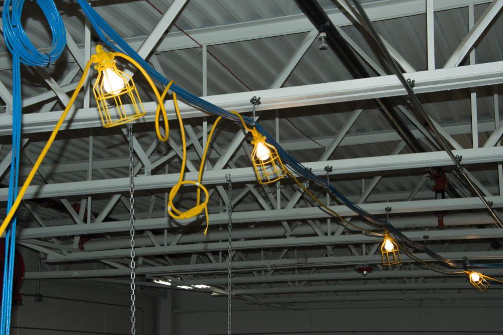 Bergen Industries 50 ft. 12/3 SJTW 5-Metal Cage Temporary Work Light Stringer 15A Male/Female Ends Yellow - Ascmtools