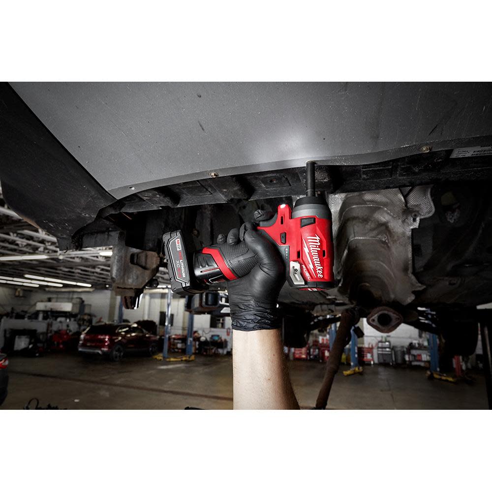 Milwaukee M12 FUEL Stubby 1/4 in. Impact Wrench - Ascmtools