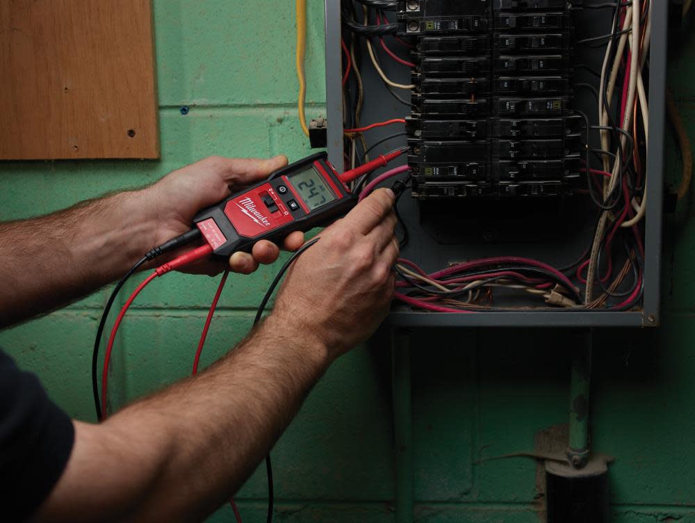 Milwaukee Auto Voltage/Continuity Tester with Resistance Measurement Set - Ascmtools
