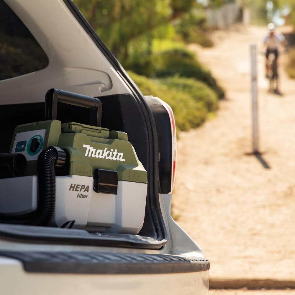 Makita Outdoor Adventure 18V LXT Brushless Wet Dry Vacuum Kit 5Ah - Ascmtools