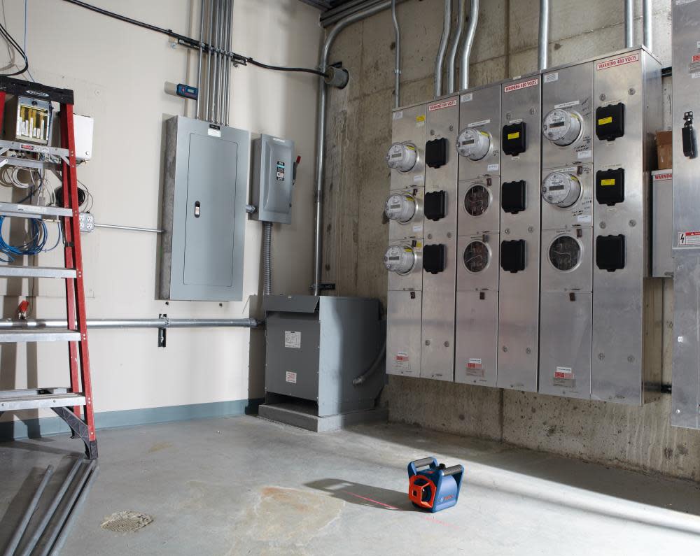 Bosch REVOLVE900 Rotary Laser Kit Reconditioned - Ascmtools