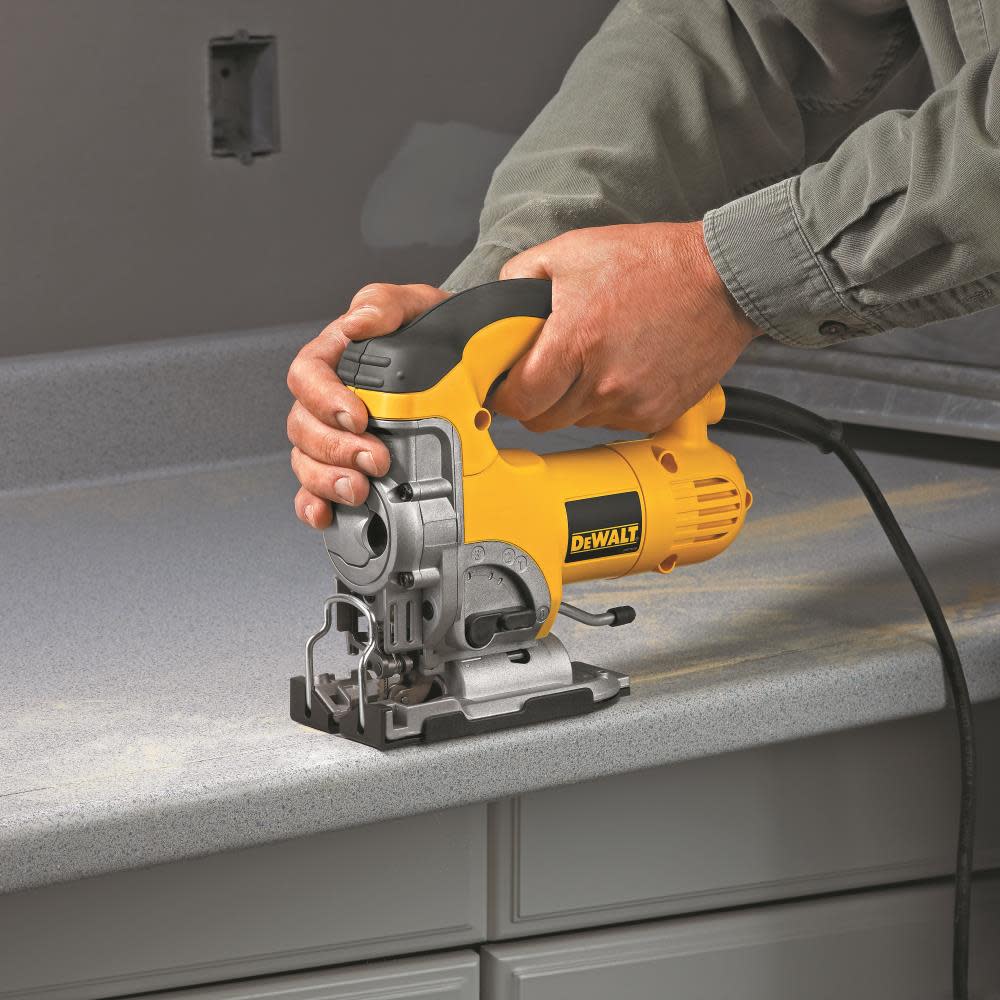 DEWALT HEAVY-DUTY VARIABLE SPEED TOP-HANDLE JIG SAW KIT (DW331K) - Ascmtools