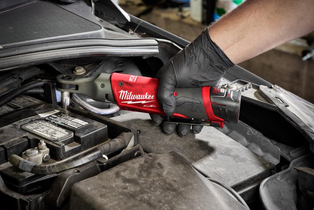 Milwaukee M12 FUEL 1/4″ Ratchet Reconditioned - Ascmtools