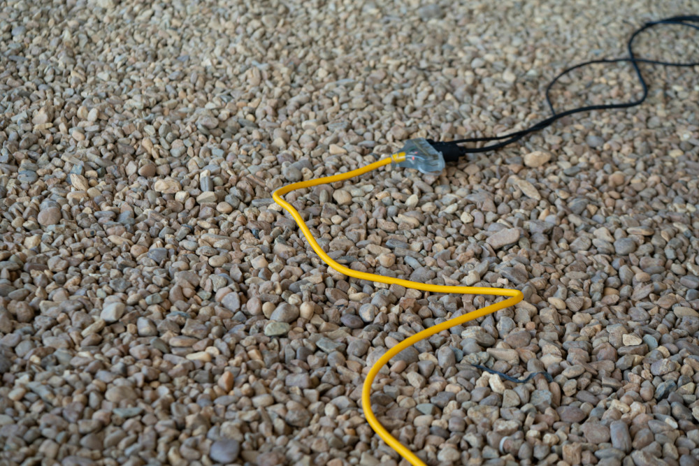 Southwire Cold Weather 3 Outlet Extension Cord 50′ 12/3 - Ascmtools