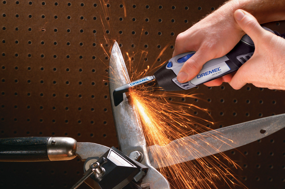 Dremel 120 V Variable Speed High Performance Rotary Tool Kit - Ascmtools