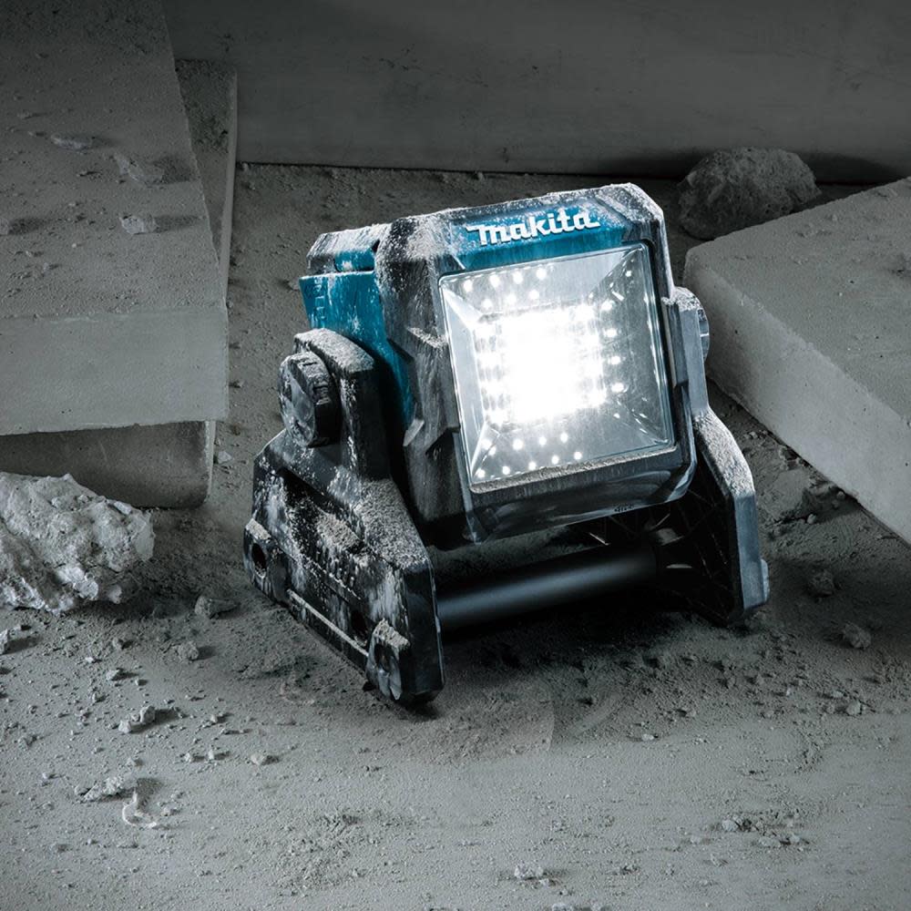 Makita 40V max XGT L.E.D. Work Light Cordless Bare Tool - Ascmtools