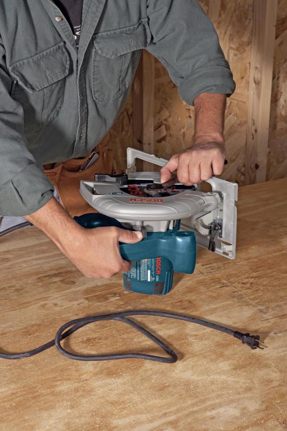 Bosch 7 1/4″ Left Blade Circular Saw - Ascmtools