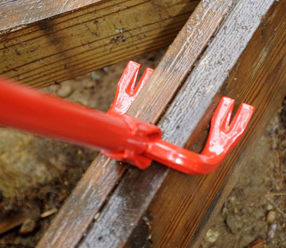 Angel Guard Products The Deck Demon Pry Bar - Ascmtools