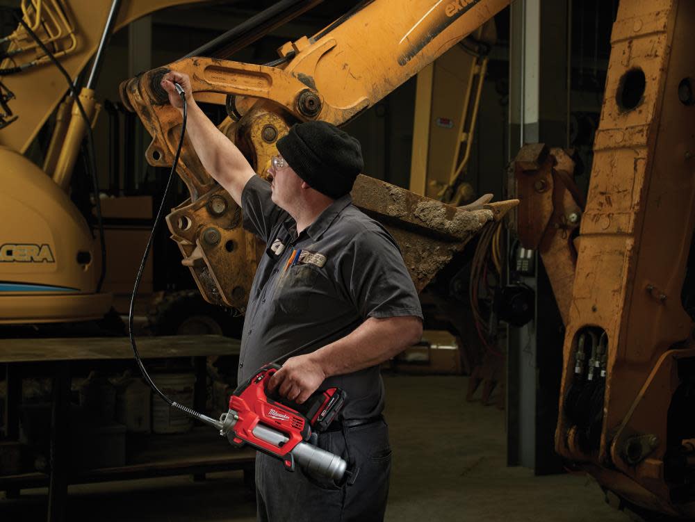 Milwaukee M18 FUEL HTIW with Grease Gun Kit - Ascmtools