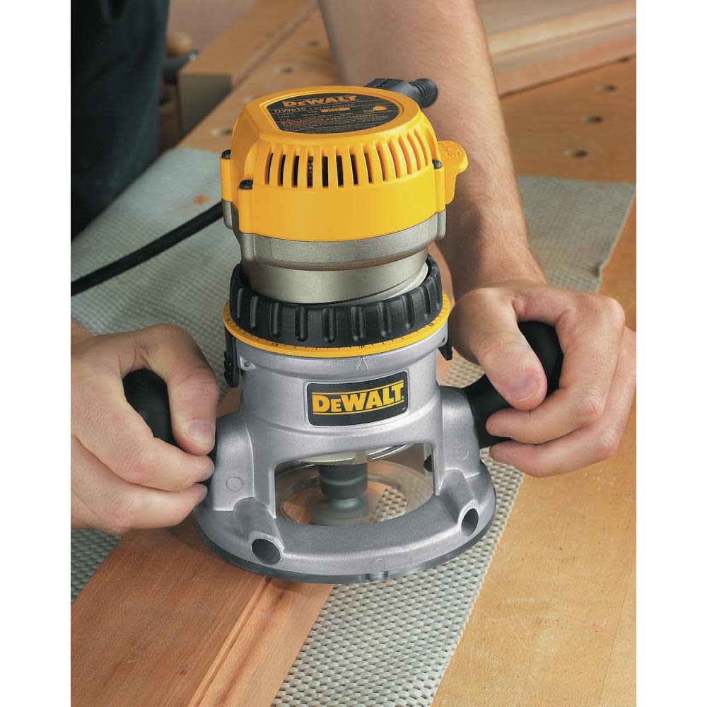 DEWALT 1-3/4 HP (Maximum Motor HP) Fixed Base Router - Ascmtools