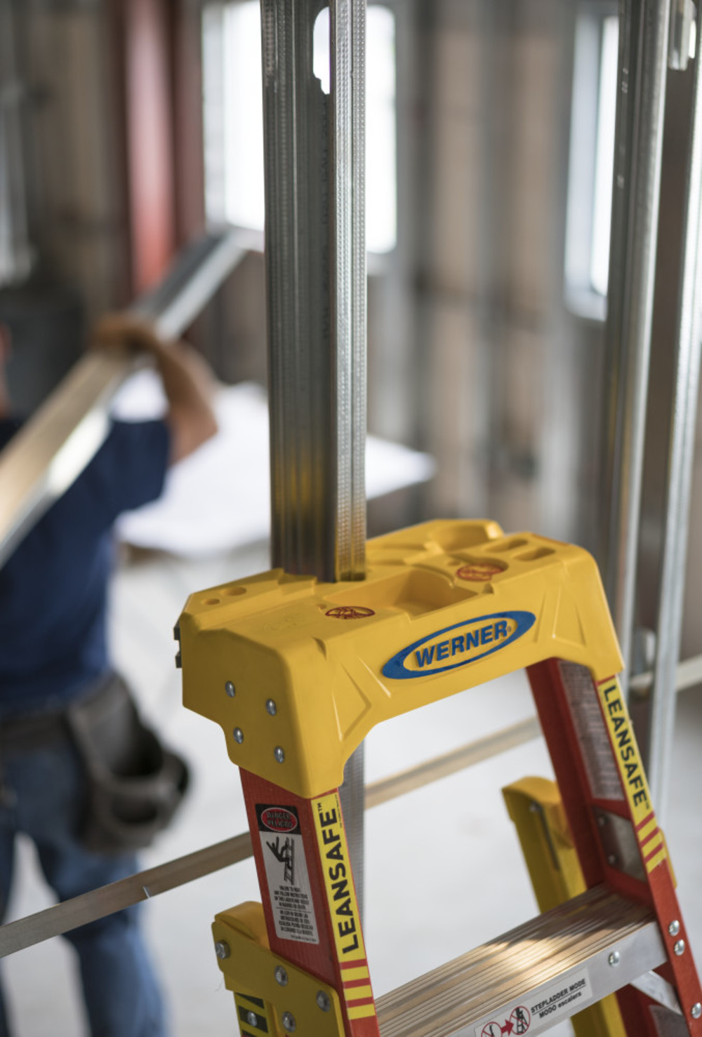 Werner 10Ft LEANSAFE Type IA Fiberglass Leaning Ladder - Ascmtools