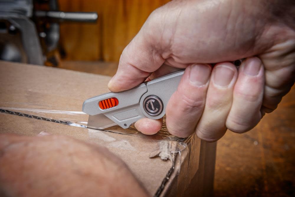 Crescent Compact Folding Utility Knife - Ascmtools