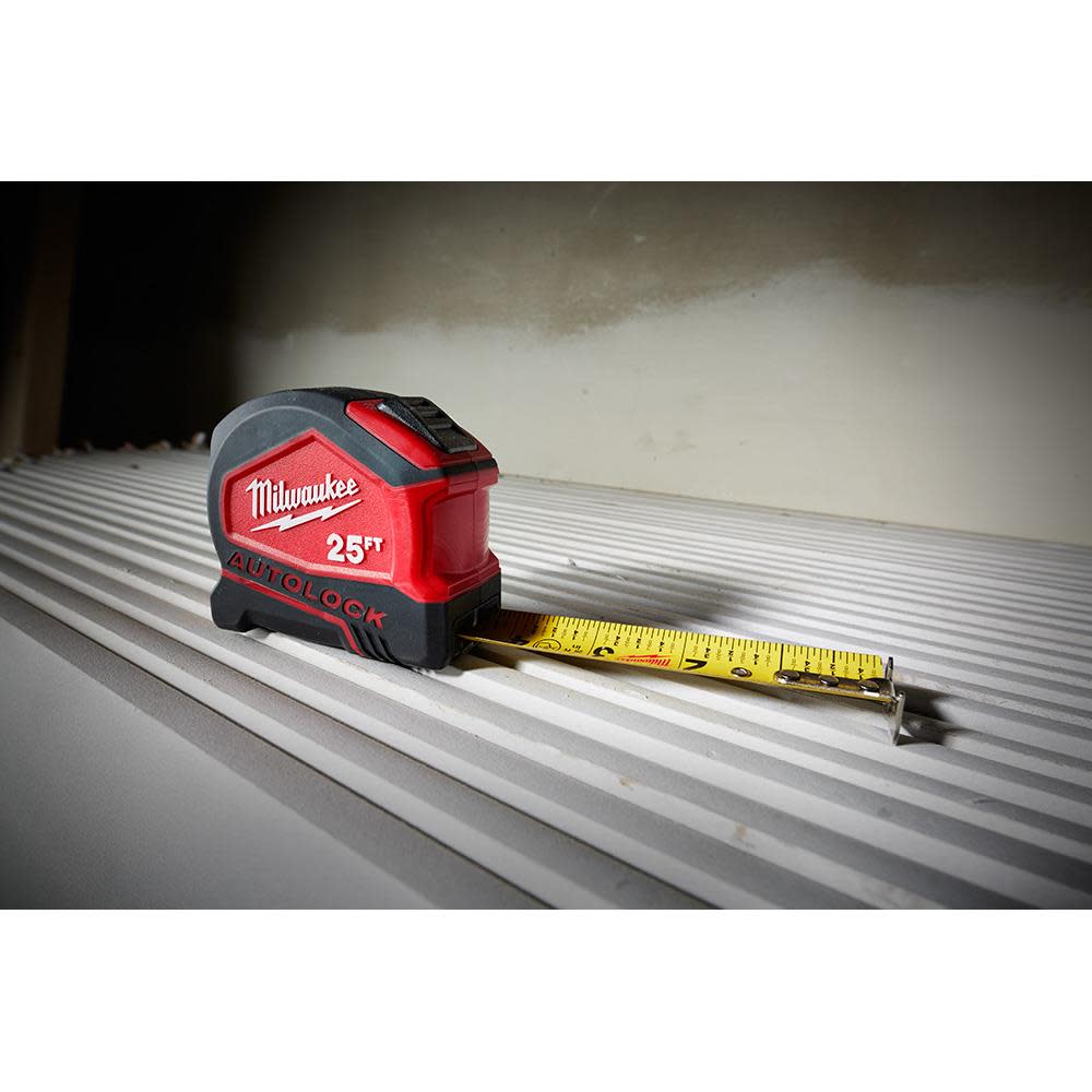 Milwaukee 25 ft. Compact Auto Lock Tape - Ascmtools