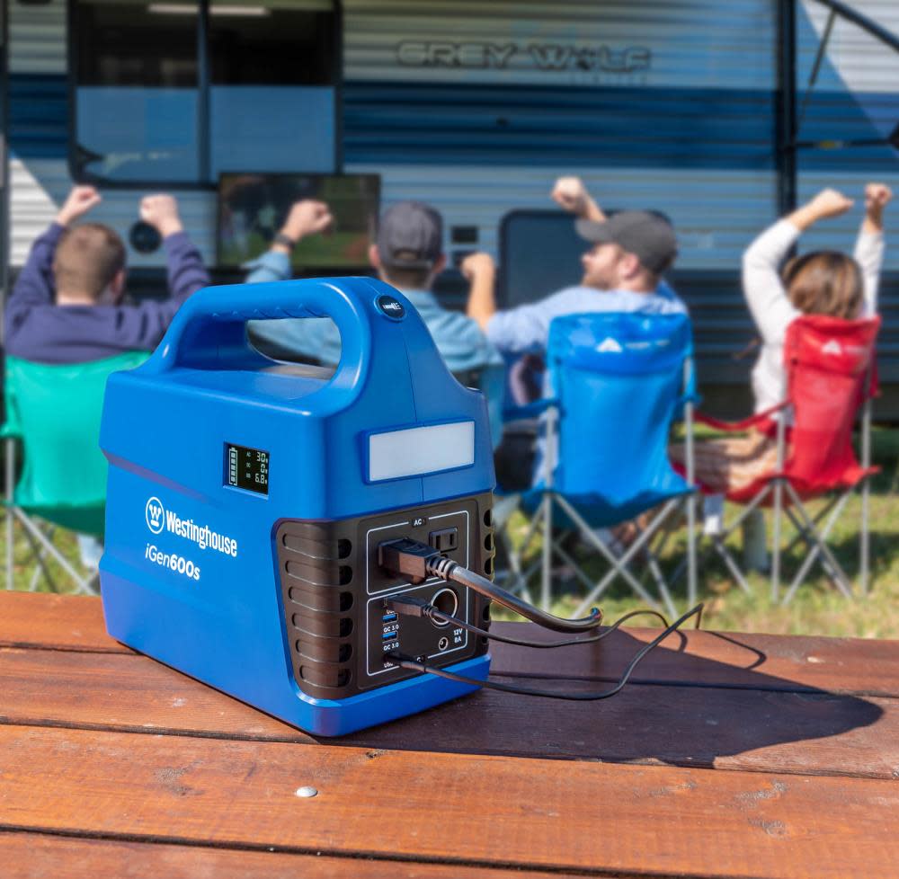 Westinghouse Outdoor Power iGen Portable Solar Generator 592 Watt Hour - Ascmtools