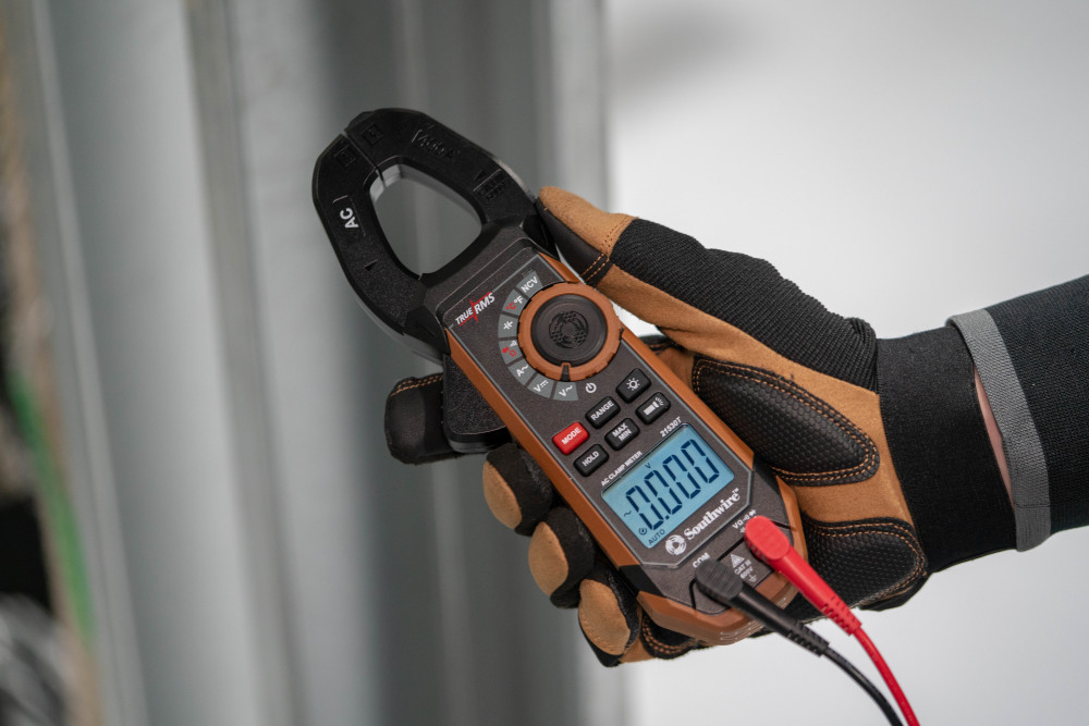 Southwire AC Clamp Meter with Built-In NCV Worklight - Ascmtools