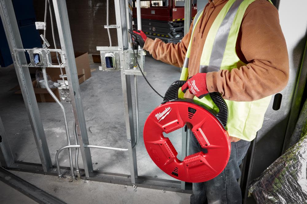 Milwaukee 200 Ft. Polyester Fish Tape with Non-Conductive Tip - Ascmtools