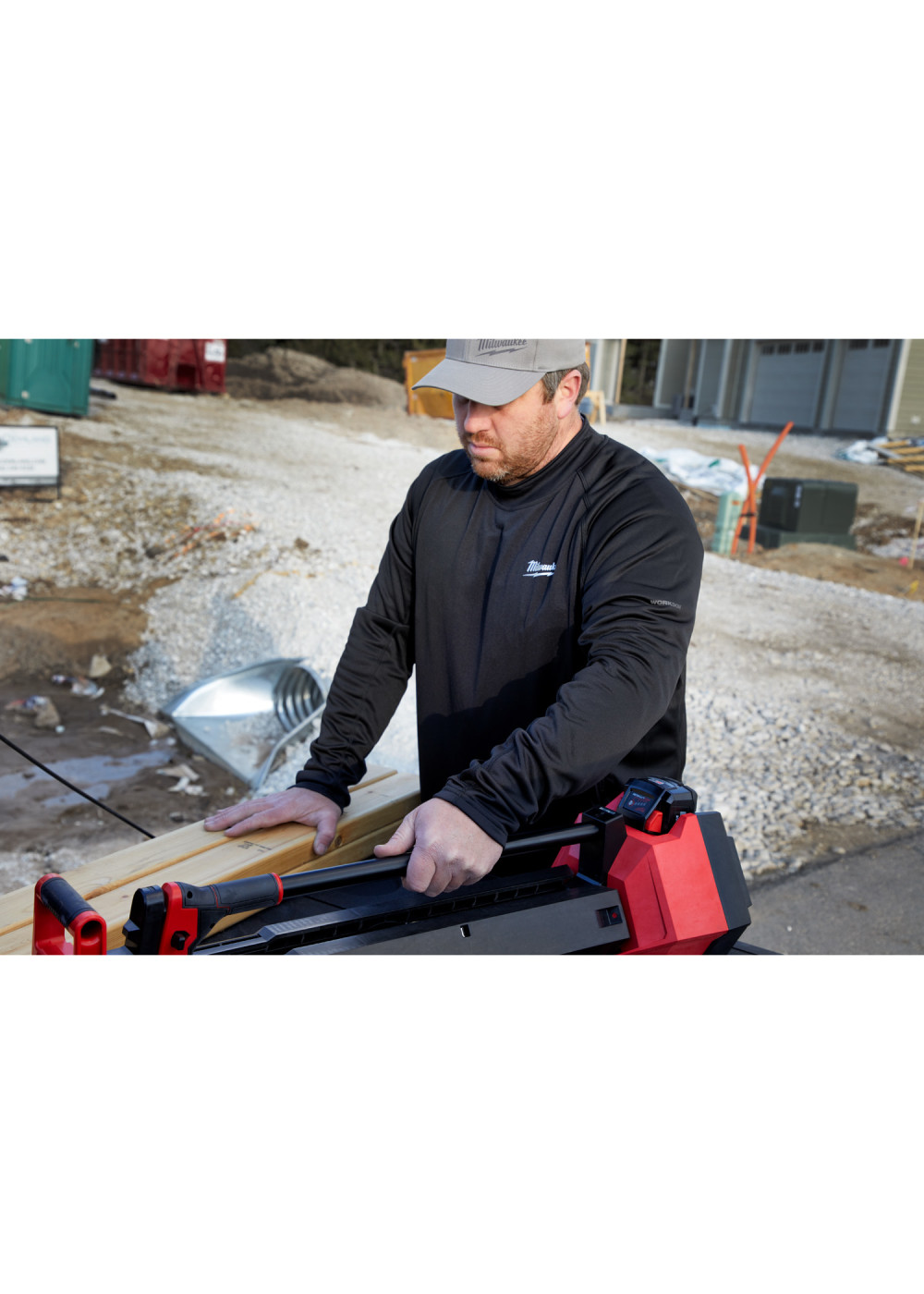 Milwaukee USB Rechargeable Heated WORKSKIN Midweight Base Layer Kit Medium - Ascmtools