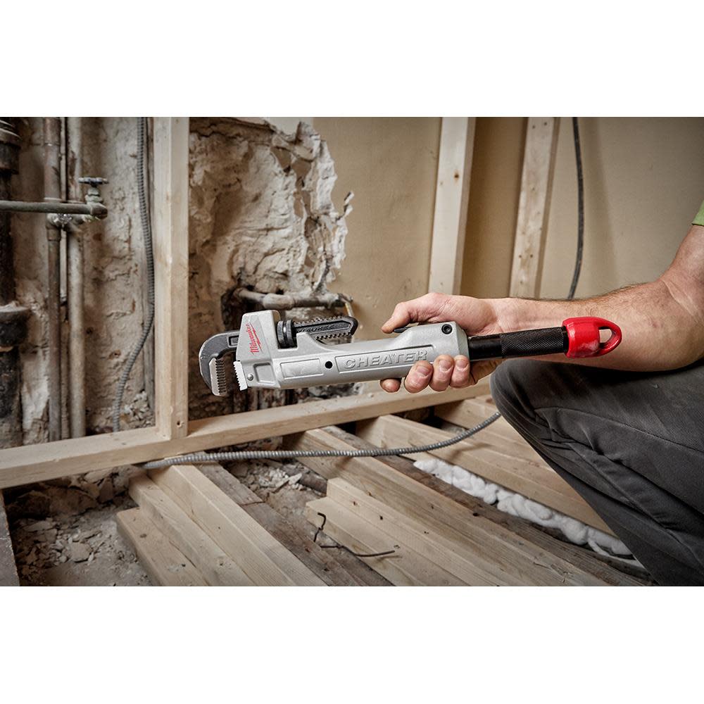Milwaukee CHEATER Adaptable Pipe Wrench Aluminum - Ascmtools