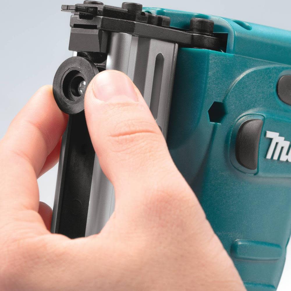 Makita 18V LXT Lithium-Ion Cordless 3/8 in. Crown Stapler (Tool Only) - Ascmtools