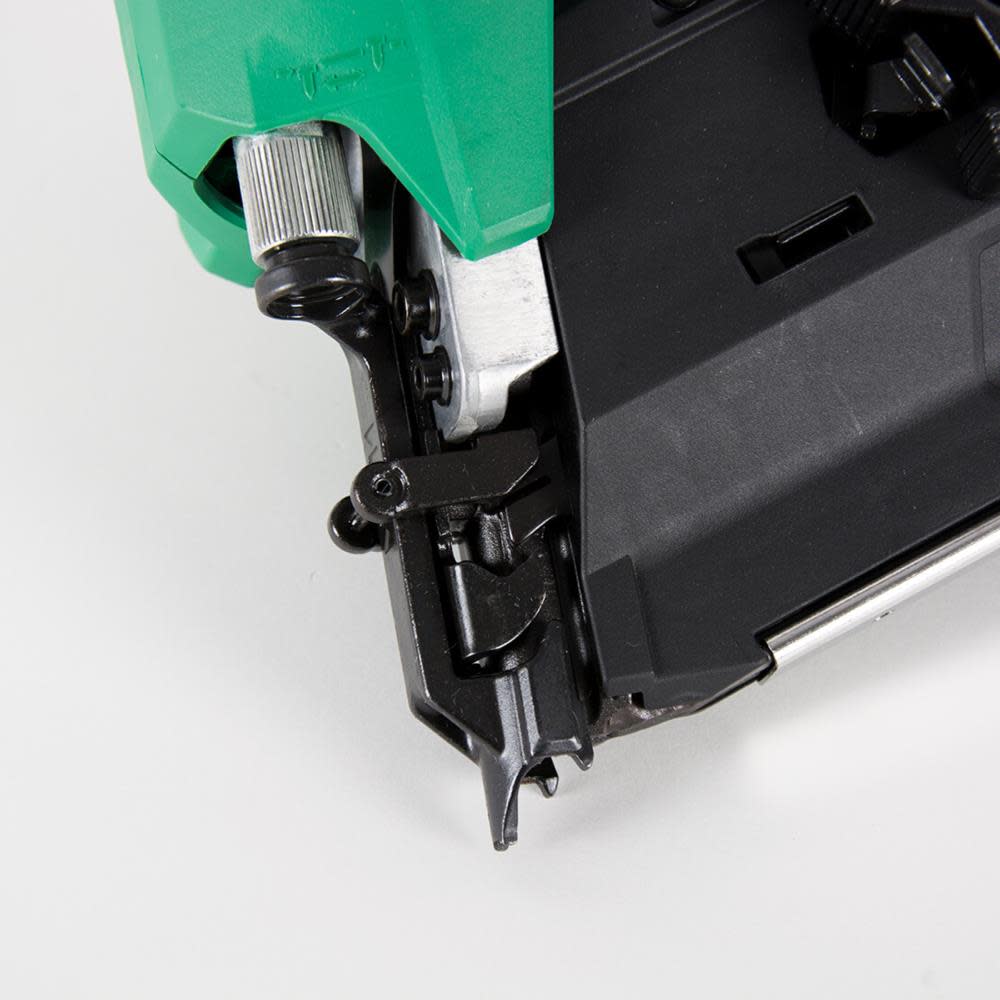 Metabo HPT 3-1/2″ 18V Cordless Plastic Strip Framing Nailer (Tool Body Only) - Ascmtools