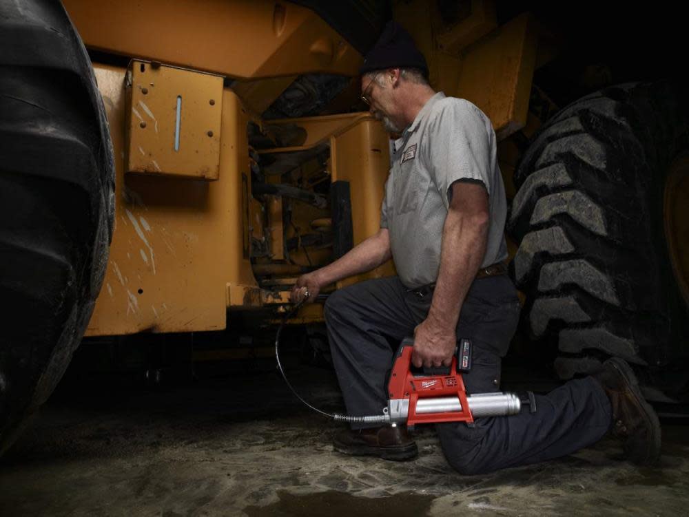 Milwaukee M12 Cordless Grease Gun Reconditioned - Ascmtools