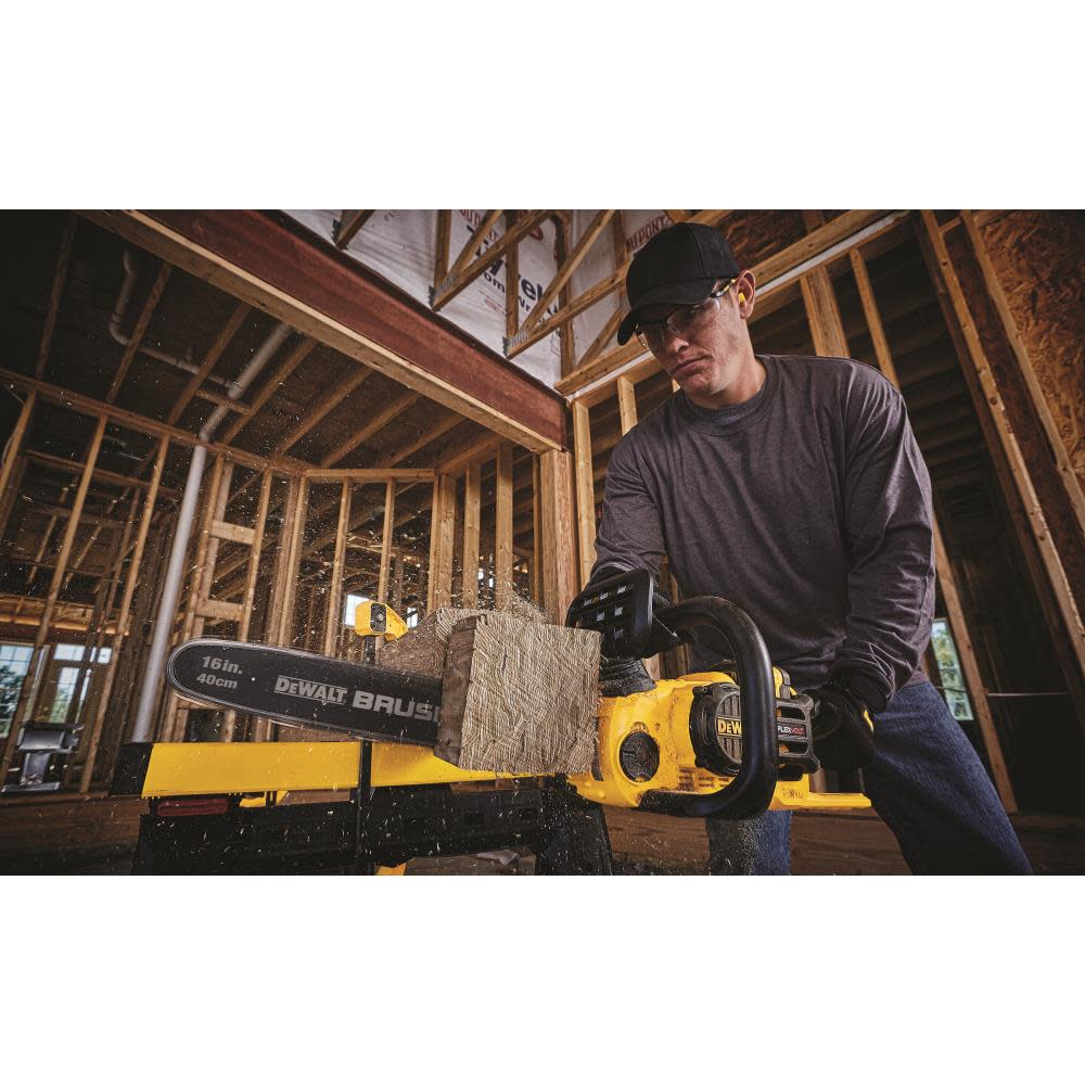 DEWALT FLEXVOLT 60V MAX Brushless Chainsaw Kit 16″ - Ascmtools