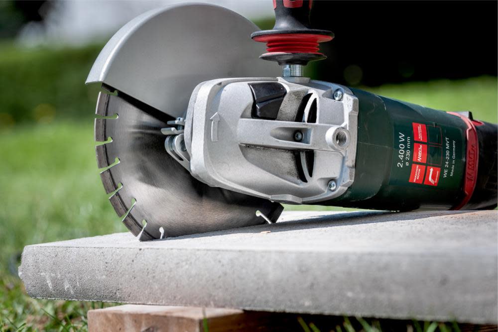 Metabo Diamond Cutting Disc 9″ x 7/8″ Universal 30 Segments - Ascmtools
