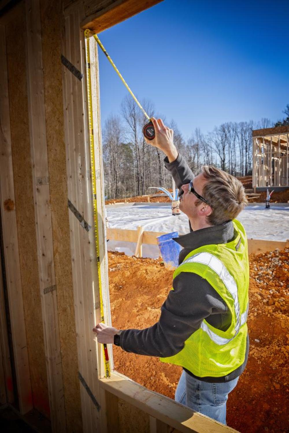 Crescent Lufkin Shockforce Dual Sided Tape Measure 1 3/16 x 35′ - Ascmtools