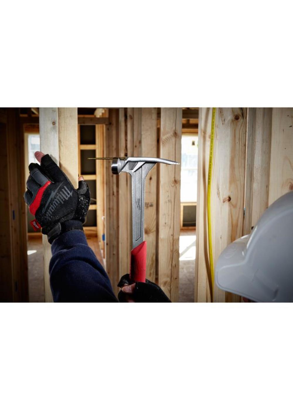 Milwaukee 17 oz Smooth Face Framing Hammer - Ascmtools